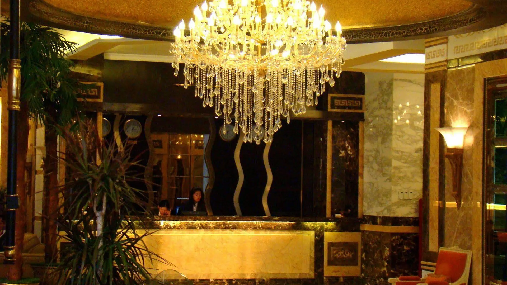 Sharjah Palace Hotel