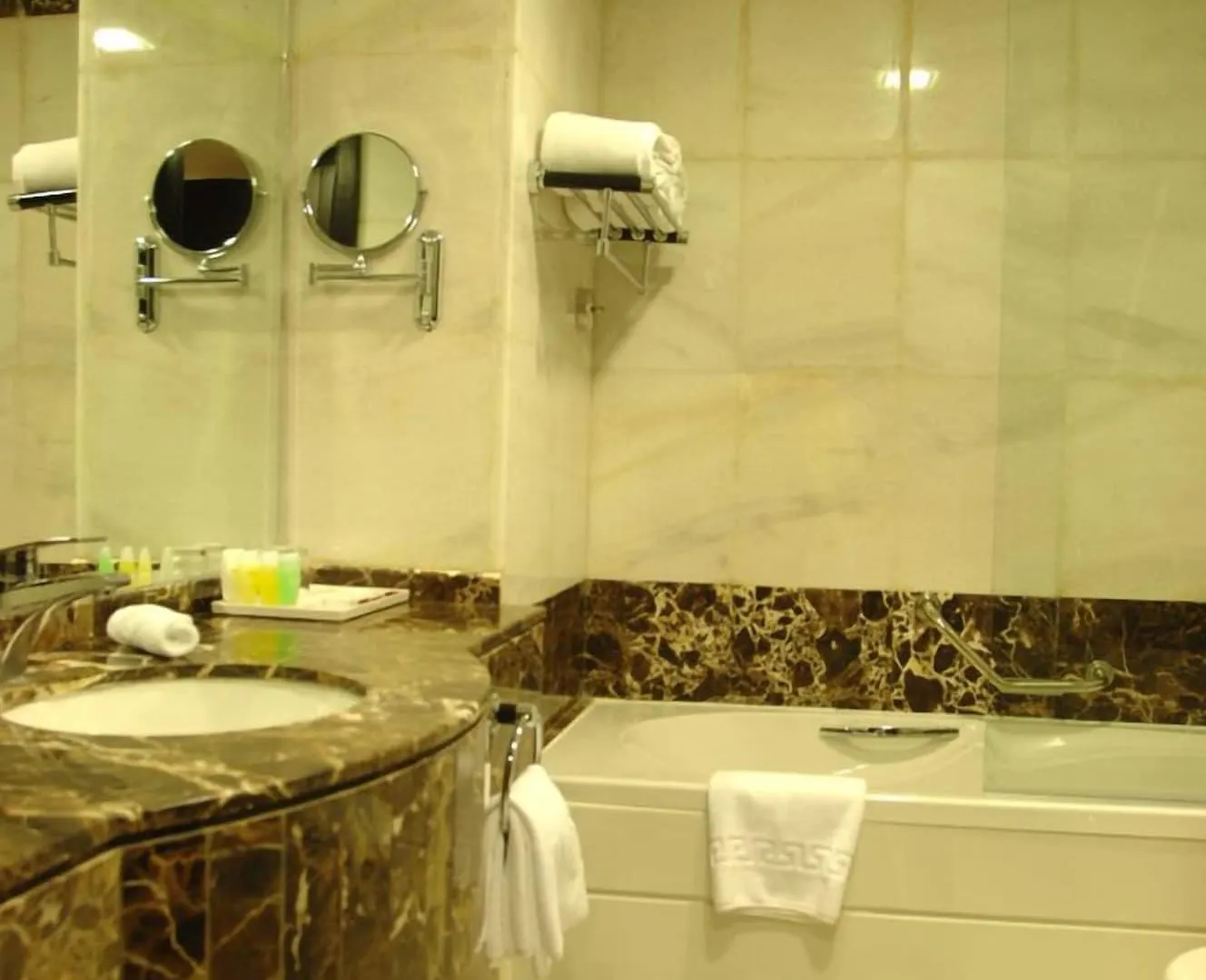 Sharjah Palace Hotel United Arab Emirates