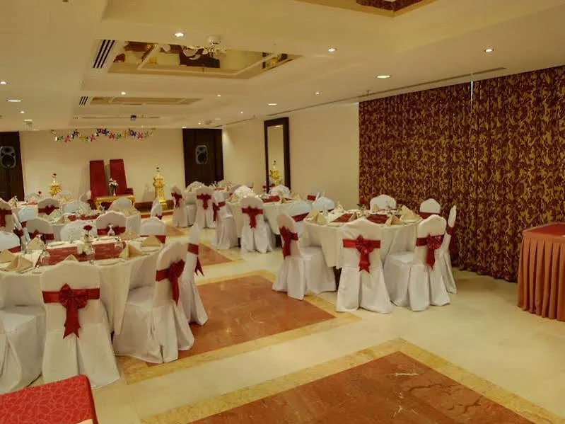 Sharjah Palace Hotel